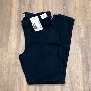 No Boundaries size M skinny high-rise pants